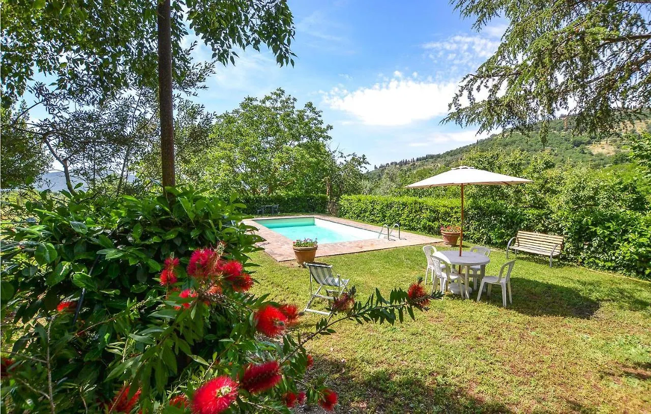 Gorgeous Apartment In Cortona With Kitchen Italia